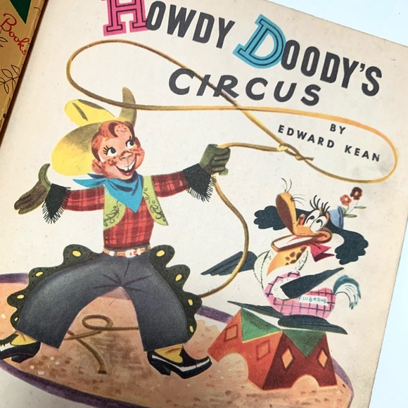 Vintage Howdy Doody’s Circus Golden Book - Picture 3 of 8